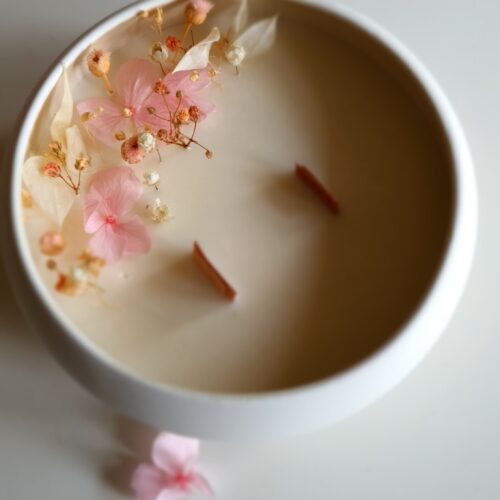 Bougie coquille à la fleur de coton - création unique